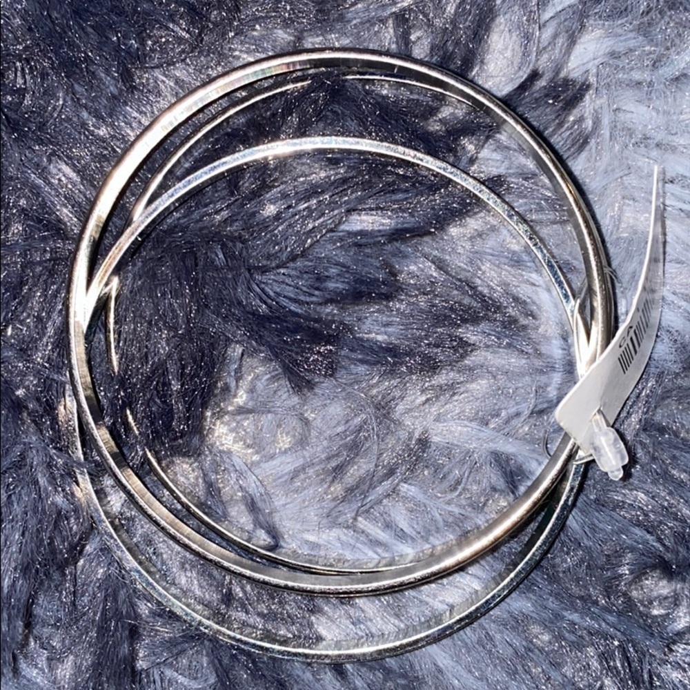 NWT Silver/ turquoise bangle bracelet - Picture 4 of 5